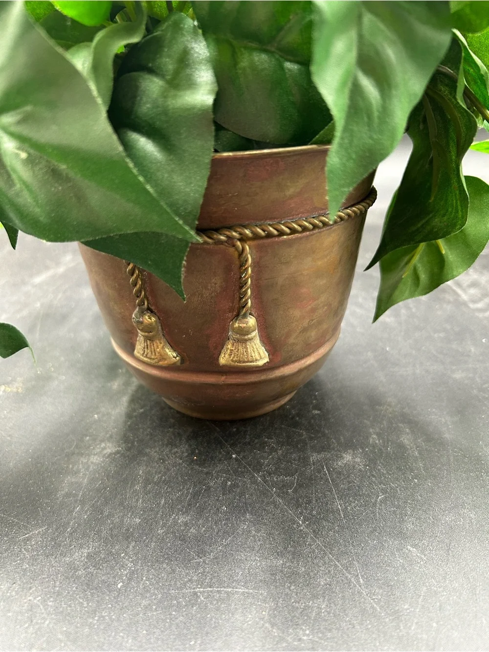 Decorative Green Faux Pothos in brass Planter with rope design